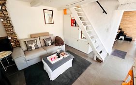 La Maison Mythique